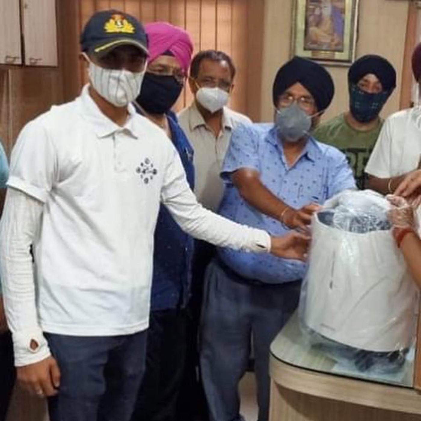 Medical support equipment arranged through Prattyancha's health work